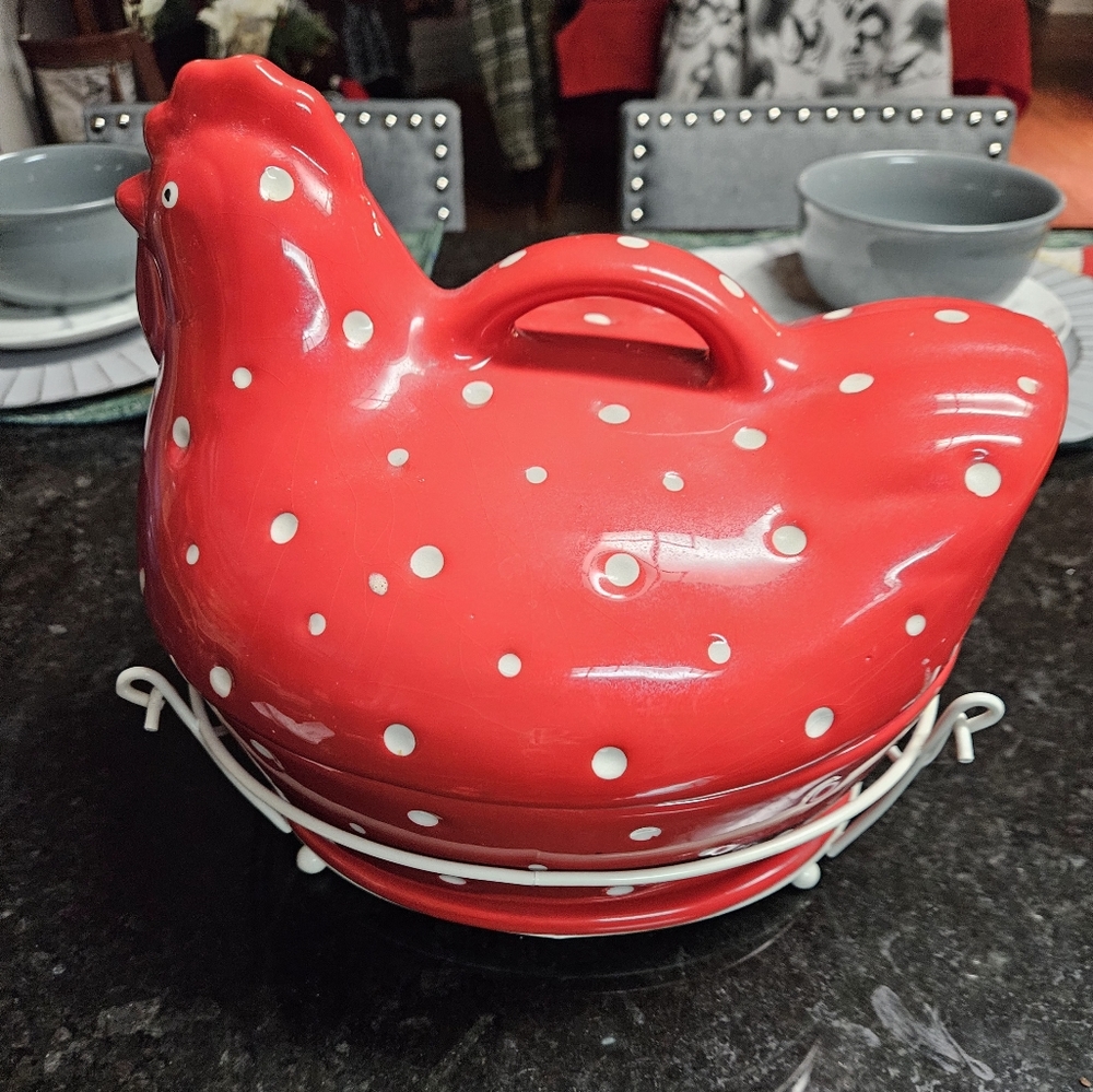 Temp-Tations 2 qt. Casserole polka a dot chicken